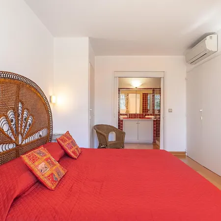 Boulevard Louis Blanc-2 By Interhome Appartement Saint-Tropez