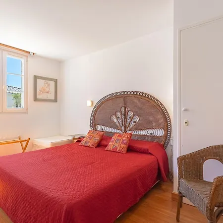 Boulevard Louis Blanc-2 By Interhome Appartement *