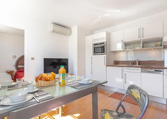 Апартаменти Boulevard Louis Blanc-2 By Interhome *