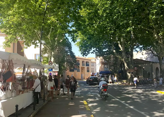 Апартаменти Boulevard Louis Blanc-2 By Interhome *